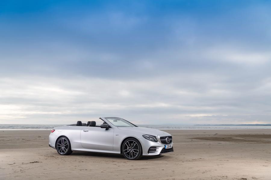  Mercedes-AMG E53 4Matic+ Cabriolet (A238) 2018 года  (UK) (фото 29 из 40)